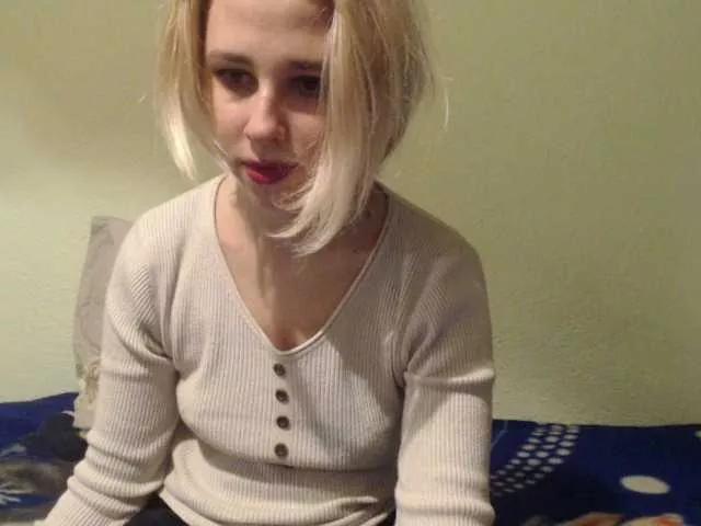 -kisulay- on BongaCams 