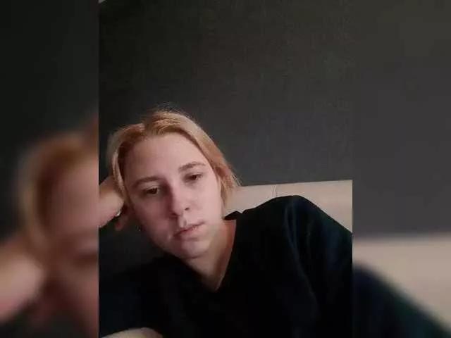 -kisulay- on BongaCams 