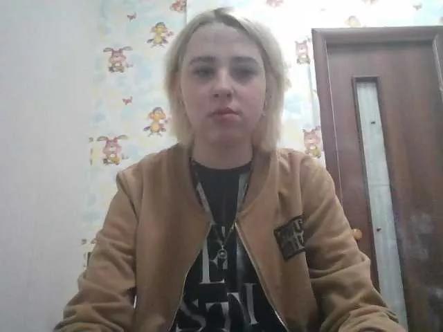 -kisulay- on BongaCams 