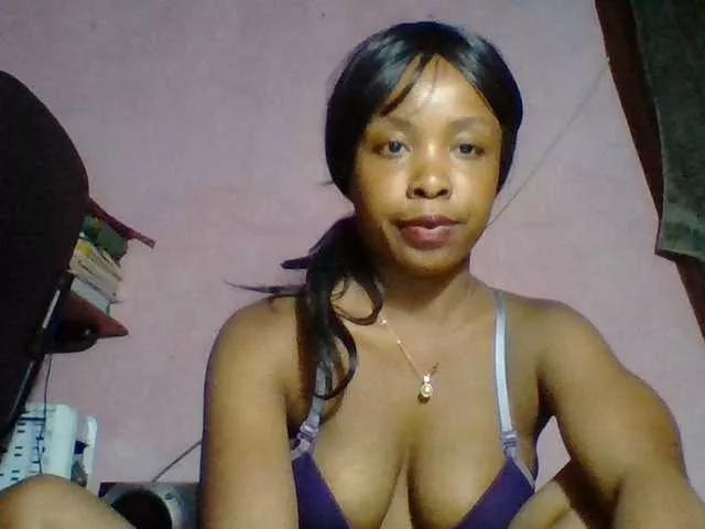 2sexyblackbabe on BongaCams 