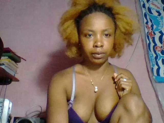 2sexyblackbabe on BongaCams 