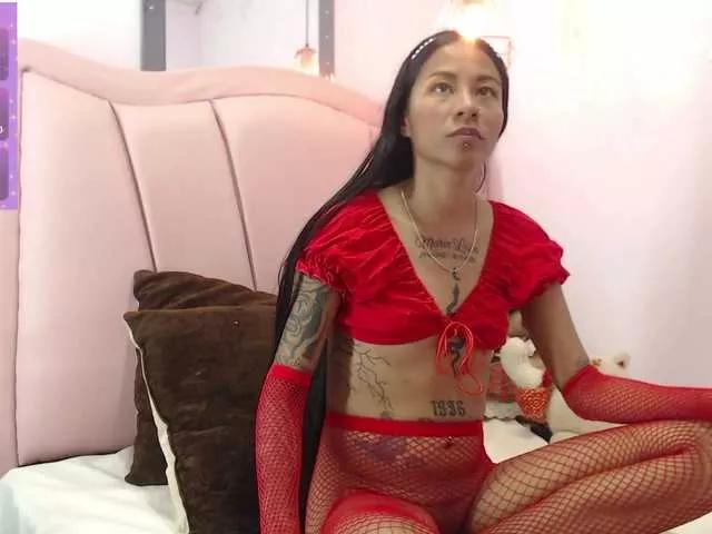 adharaebony on BongaCams 