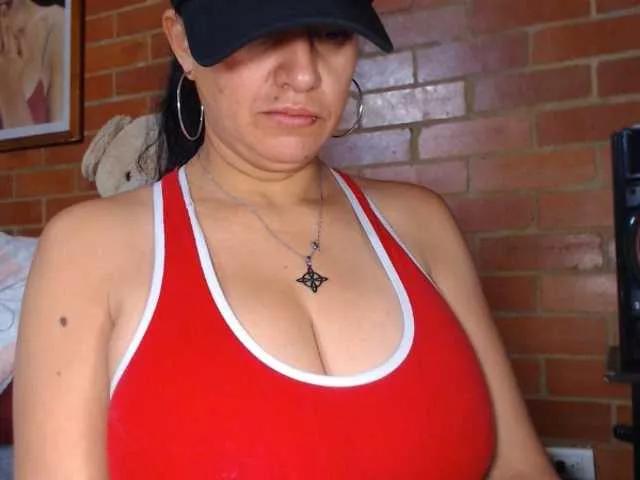 AlexandrinaFenix on BongaCams 