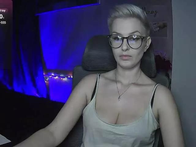 AlikBlack on BongaCams 