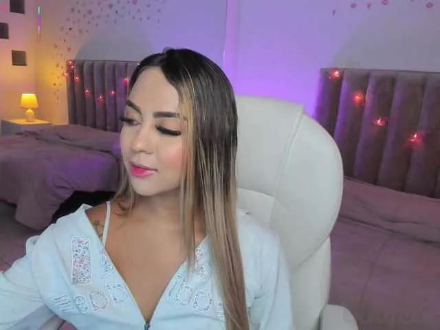 Ambar-Stones1 on BongaCams 