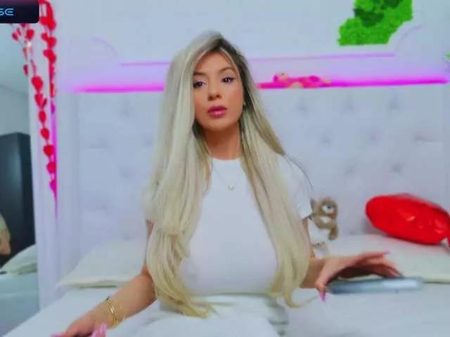 AriannaSins on BongaCams 