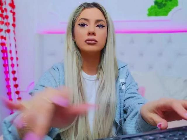 AriannaSins on BongaCams 