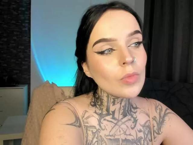 ATOMICKETCHUP on BongaCams 