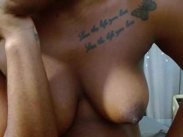 Beautyyebonyy on BongaCams 