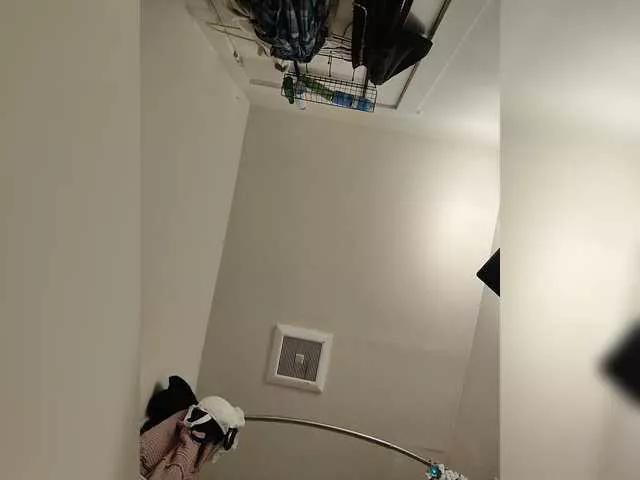 Beckitoosweet on BongaCams 