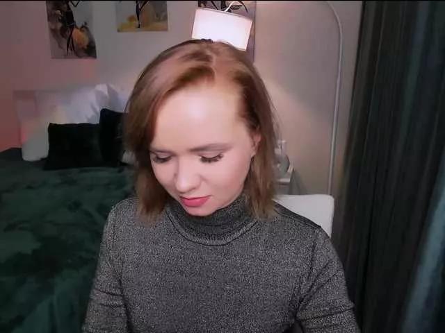 BellaSmitss on BongaCams 