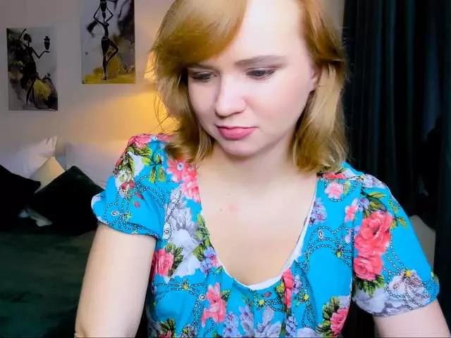 BellaSmitss on BongaCams 
