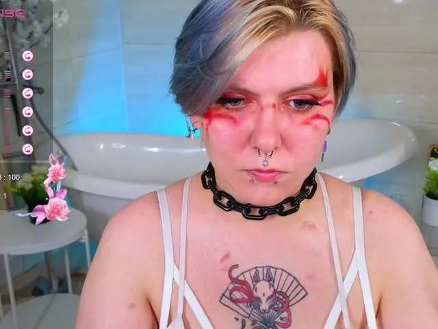 bluelunaray on BongaCams 