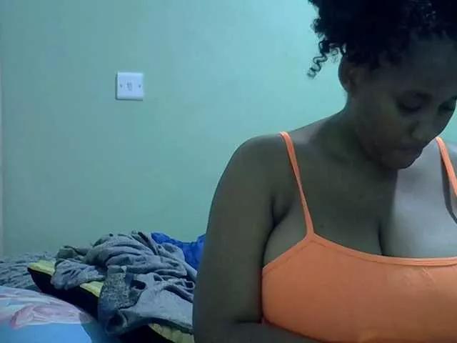 brownebony- on BongaCams 