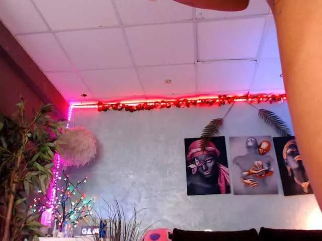 Chanelcharmx on BongaCams 