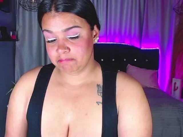 chiquihottie on BongaCams 