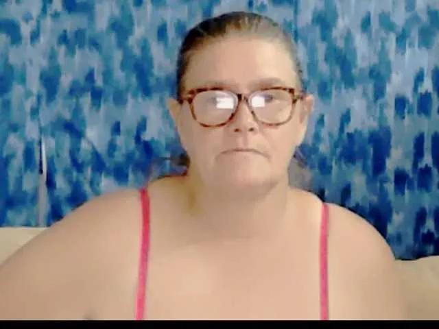 Cindiliscious on BongaCams 