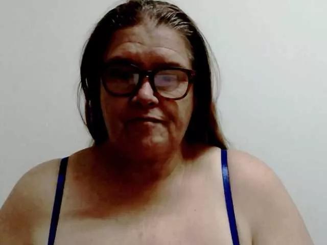Cindiliscious on BongaCams 