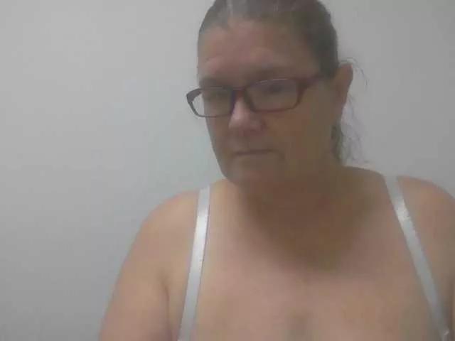 Cindiliscious on BongaCams 