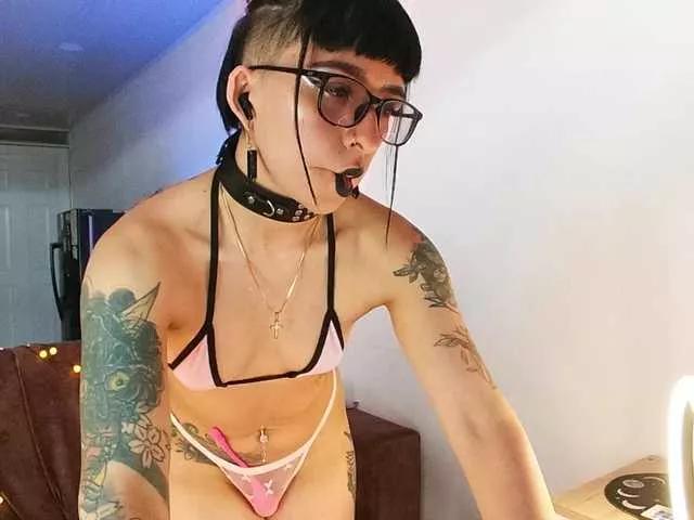 Dahiandoll on BongaCams 