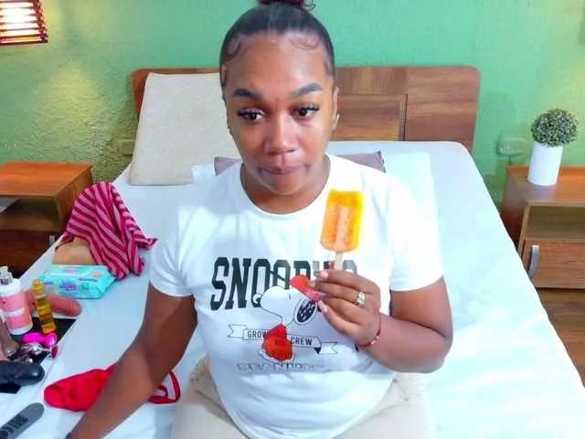 DANAABROWN on BongaCams 