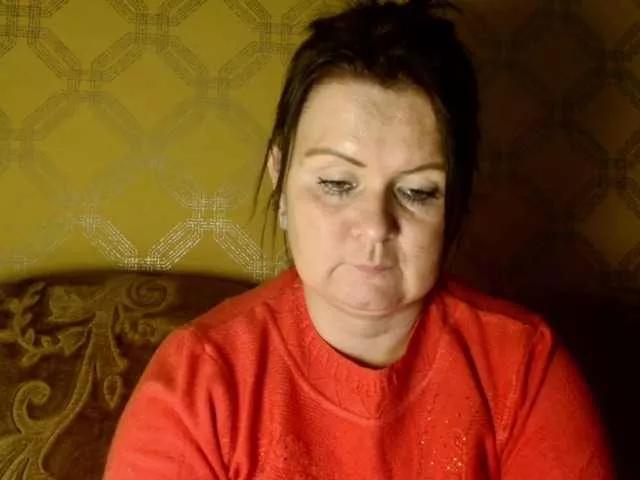 DoreenAlone on BongaCams 