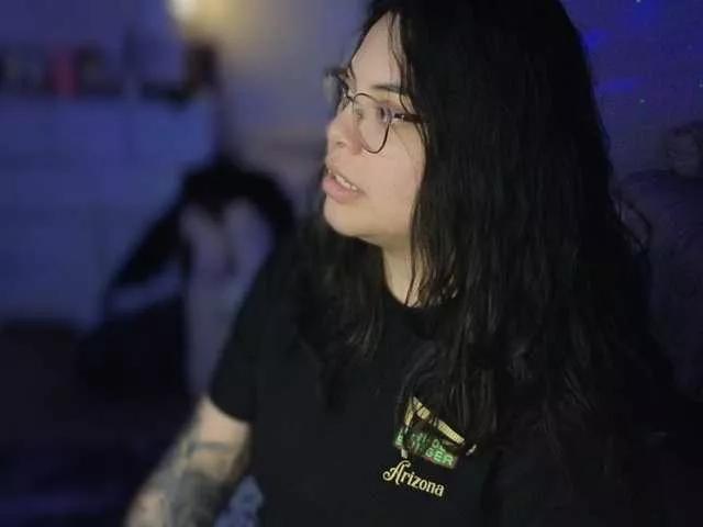 Drizzypeach on BongaCams 