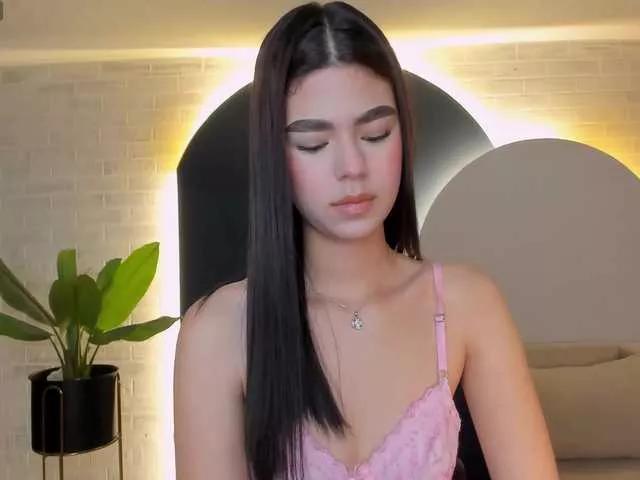 EllieScott on BongaCams 