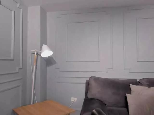 EllieScott on BongaCams 