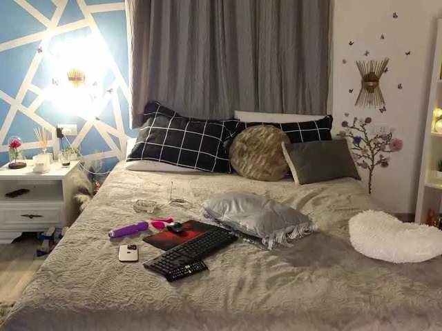 Elsatight on BongaCams 