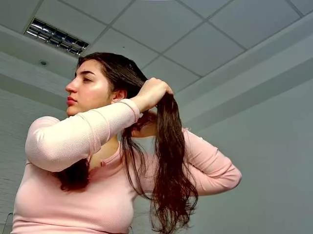 EzraBelle on BongaCams 