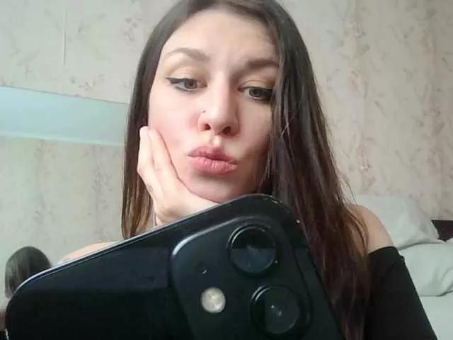FoxyAlisa on BongaCams 