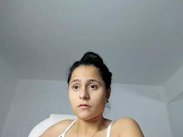 Giselle-Roldan on BongaCams 