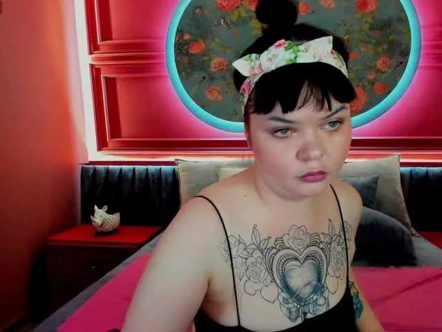GwenViciouss on BongaCams 
