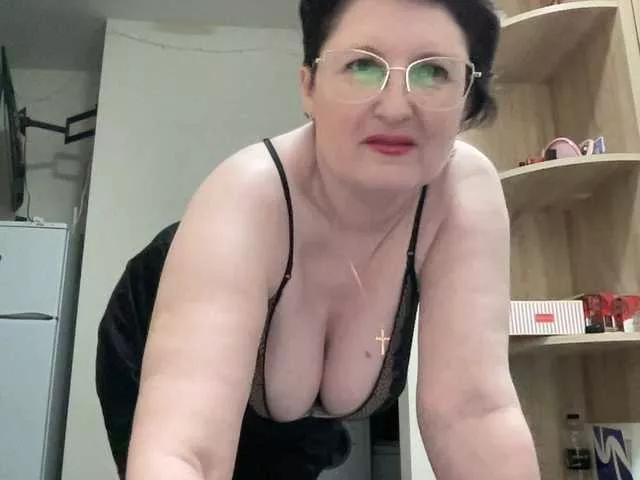 HotMilfPussy on BongaCams 