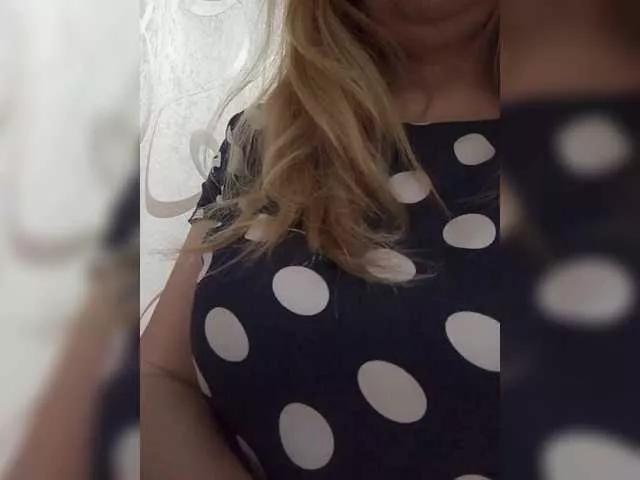 INESSAsexi on BongaCams 