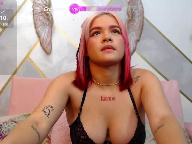 Iris-Glow on BongaCams 
