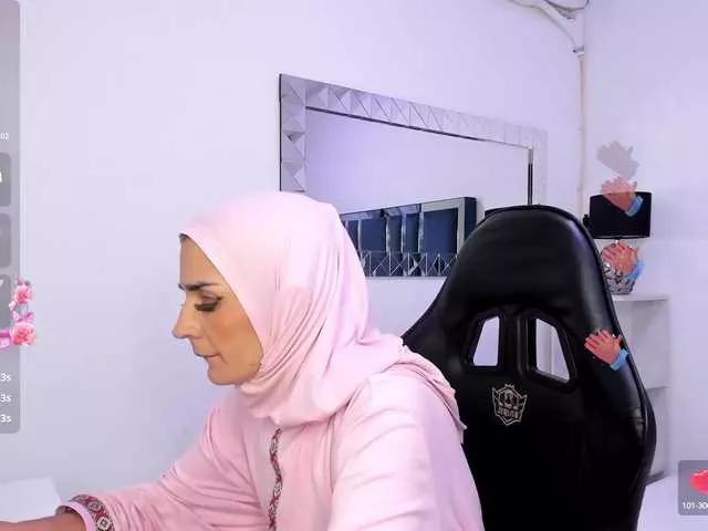 IrisKarimm on BongaCams 