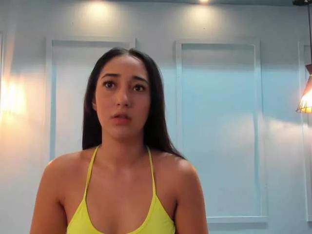 IsabellaHiill on BongaCams 