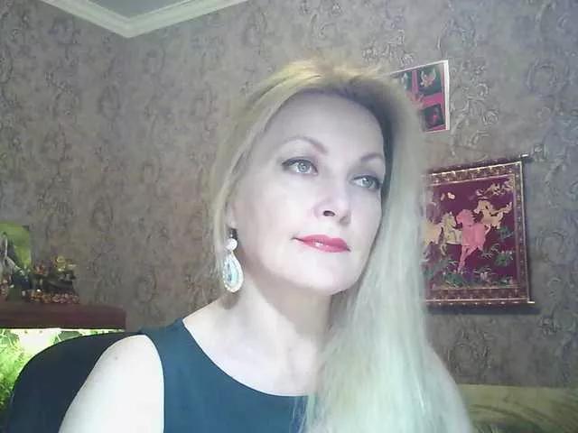 JanessNE on BongaCams 