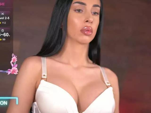 KairaAndrews on BongaCams 