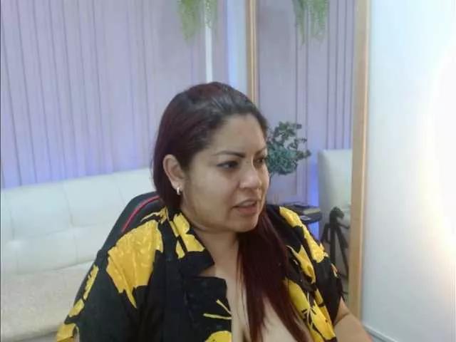 Karla-Hiltonn18 on BongaCams 