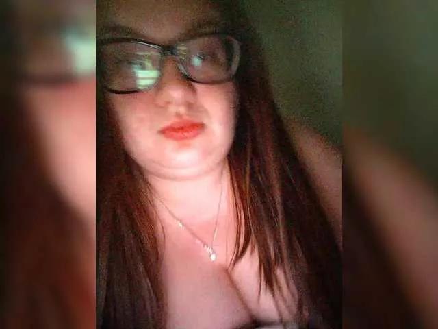 Karolinka555 on BongaCams 