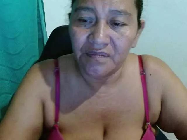 katiamature on BongaCams 