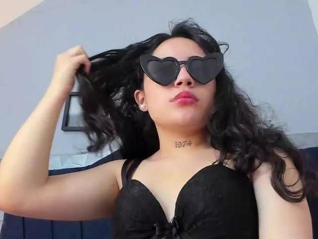 KittyCuteSweet on BongaCams 