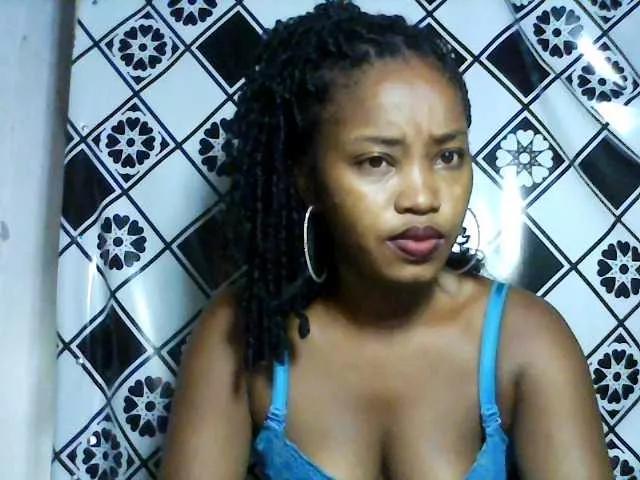 kylie11 on BongaCams 