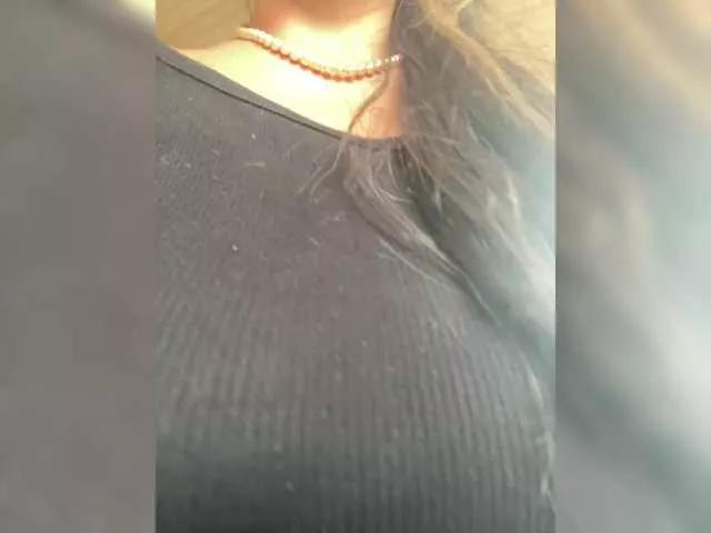 Lalili on BongaCams 