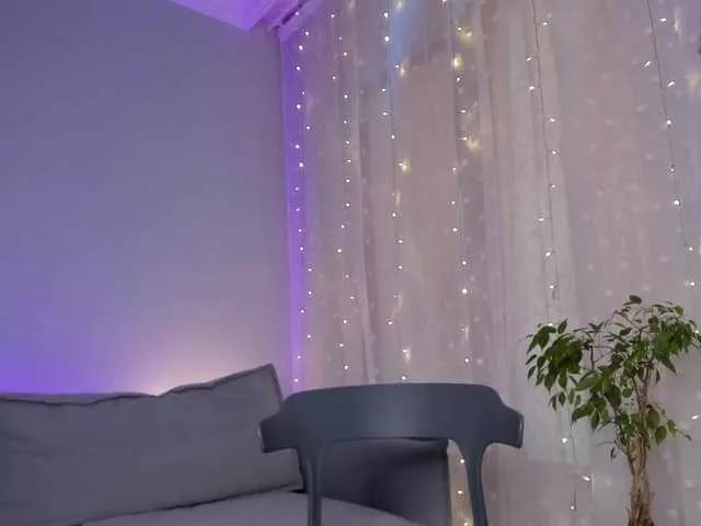 LinaStones on BongaCams 