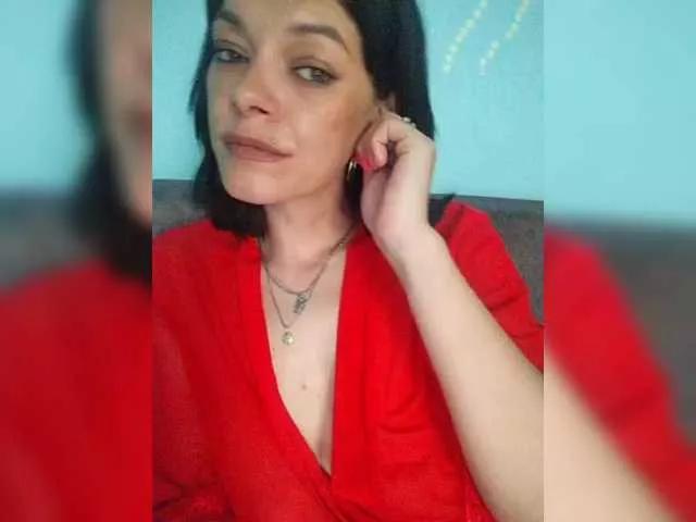 Lois-Lorrie on BongaCams 