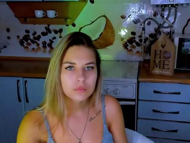 LolaRose on BongaCams 